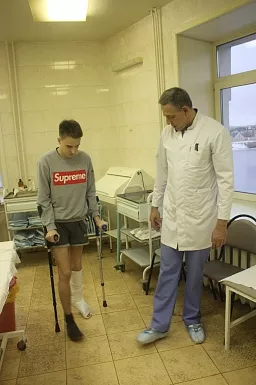 Врачи Детской областной клинической больницы спасли ногу подростку после тяжёлой травмы.